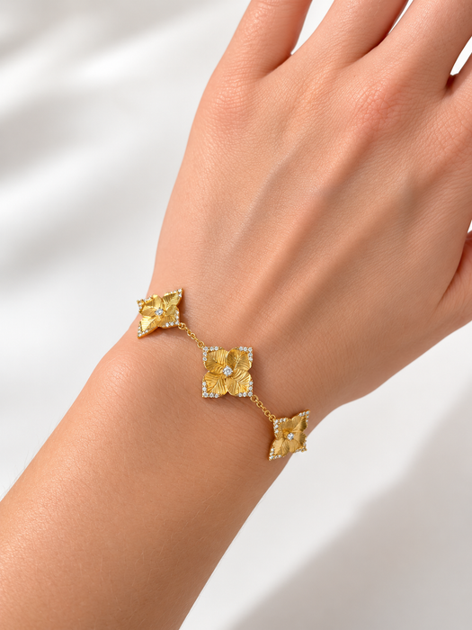 Fiore Five Motif Oro Bracelet