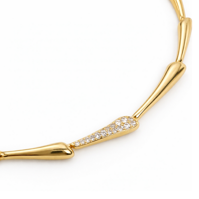 Oro One Necklace