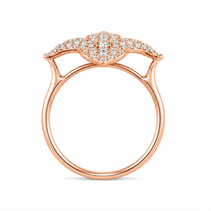 Approx. 1.01 carats Round Diamonds

Set in 18K Rose Gold
