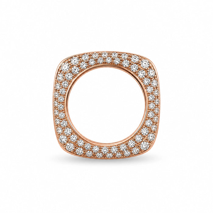 Approx. carats 2.94 Baguette Diamonds&nbsp;
2.22 carats Round Diamonds
Set in 18K Rose Gold