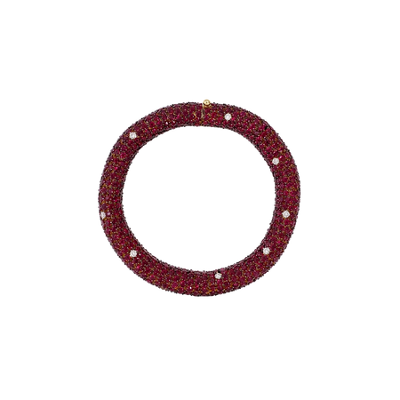 Approx. 36.83 carats Round Rubies&nbsp;
0.84 carats Round Diamonds&nbsp;
Bracelet set in 18K Yellow Gold
7.75 in&nbsp;