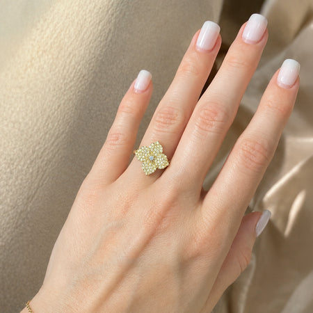 Approx. 1.01 carats Round Yellow Sapphires
0.04 carats Round Diamonds
Set in 18K Yellow Gold