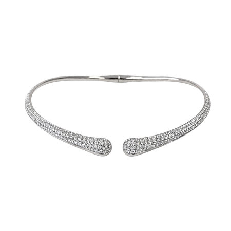 Approx. 11.39 carats Round Diamonds
Set in 18K White Gold
15 in
