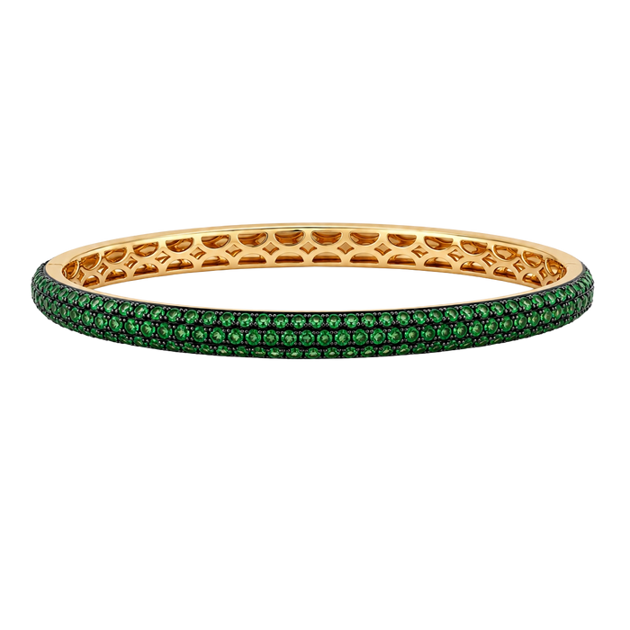 Approx. 3.10 carats Round Tsavorite Sapphires
Set in 18K White Gold
53 x 36 mm