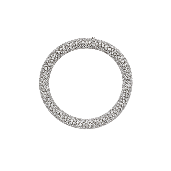 Approx. 26.02 carats Round Diamonds
Set in 18K White Gold
7.75 in